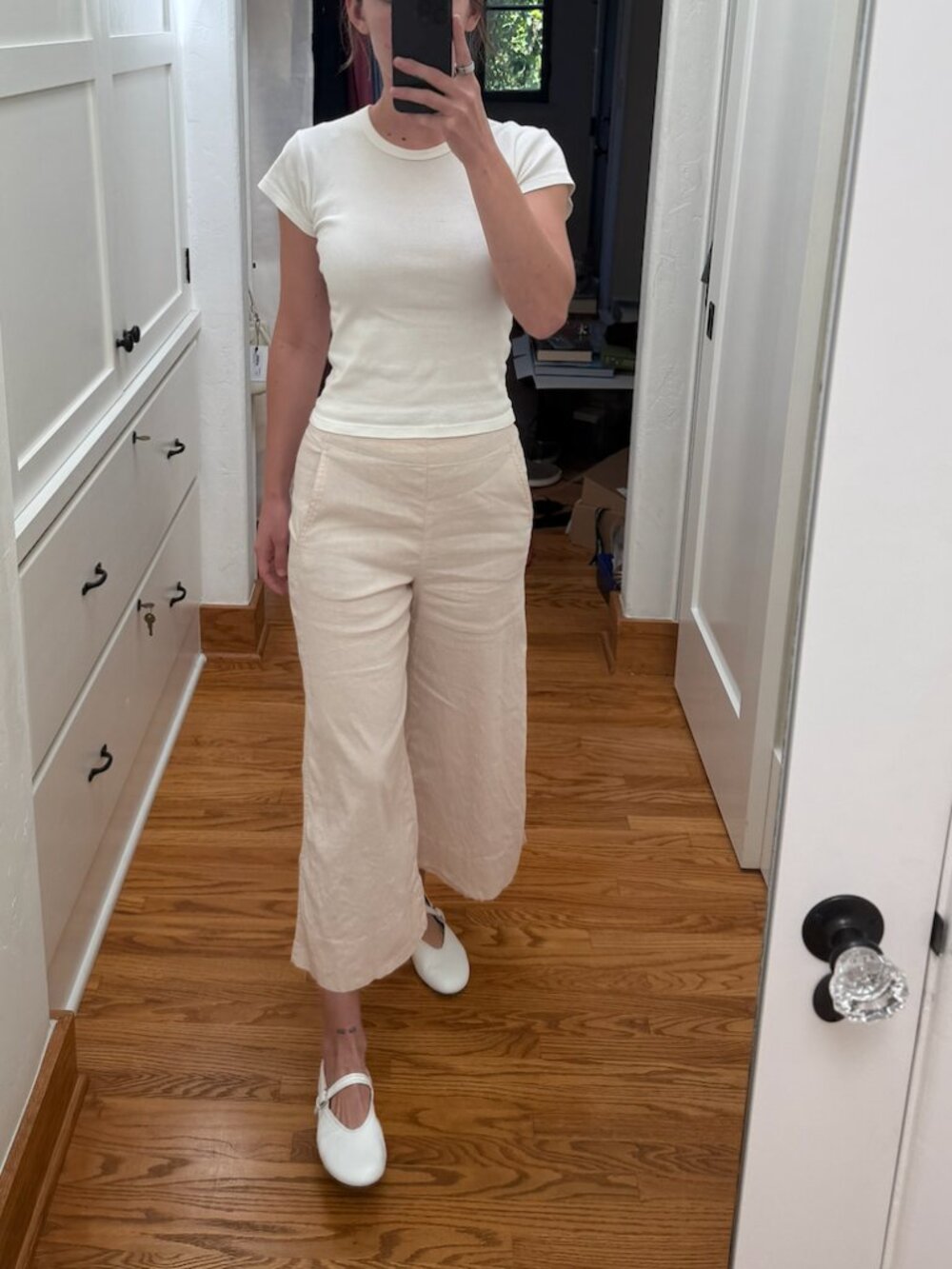 Vince Cream Linen Blend Cropped Wide Leg Pants Size 2 Neutral Minimalist